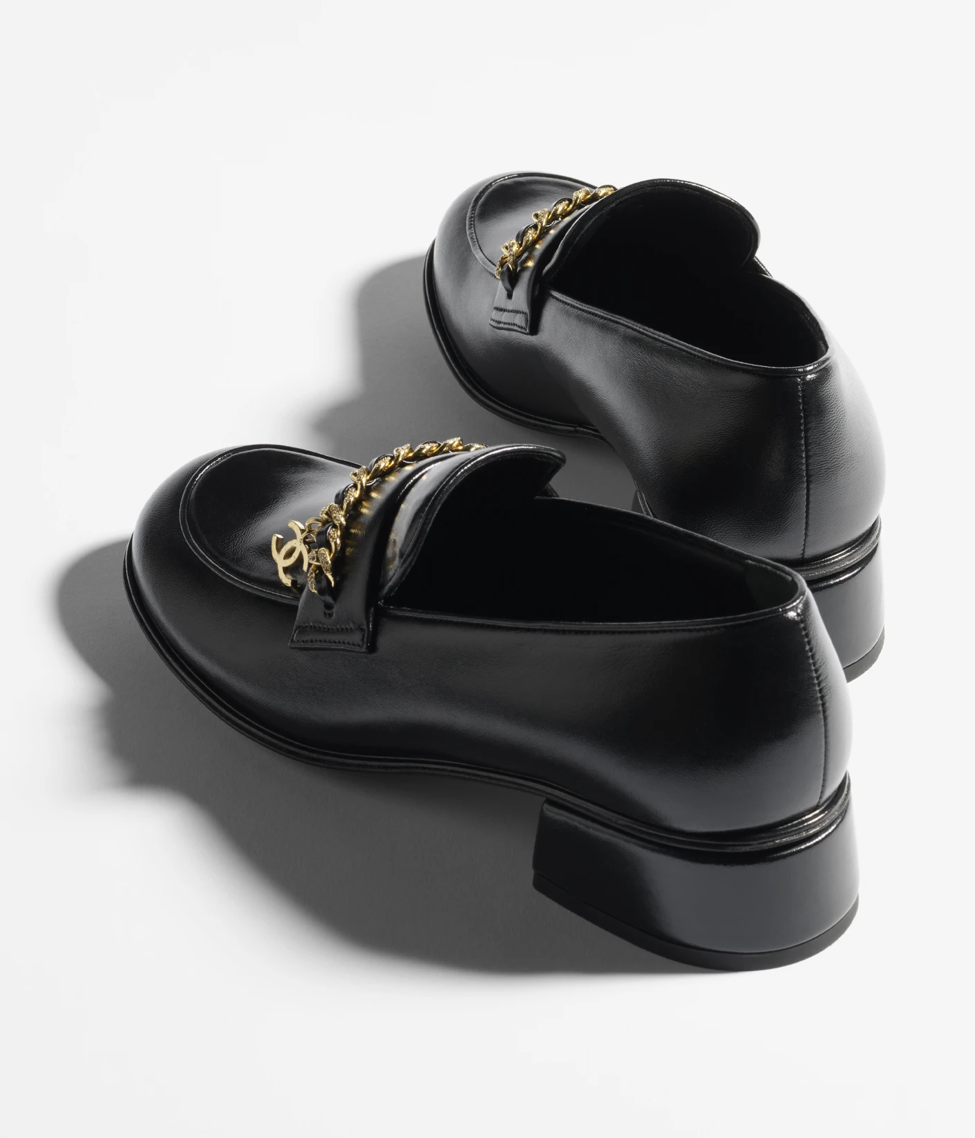 Chanel 2024/25 Métiers d’art Moccasins - Image 3